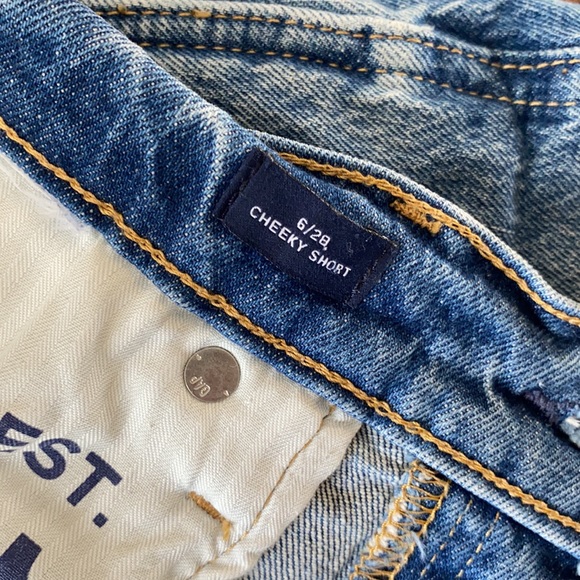 High rise button up “cheeky” denim shorts GAP - Picture 3 of 5